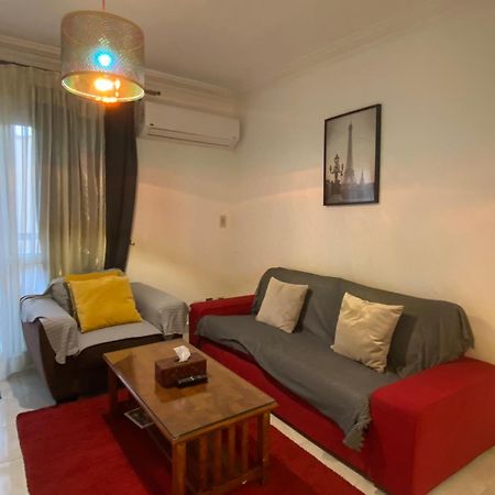 קהיר Al-Rehab Luxury Apartment Families Only מראה חיצוני תמונה