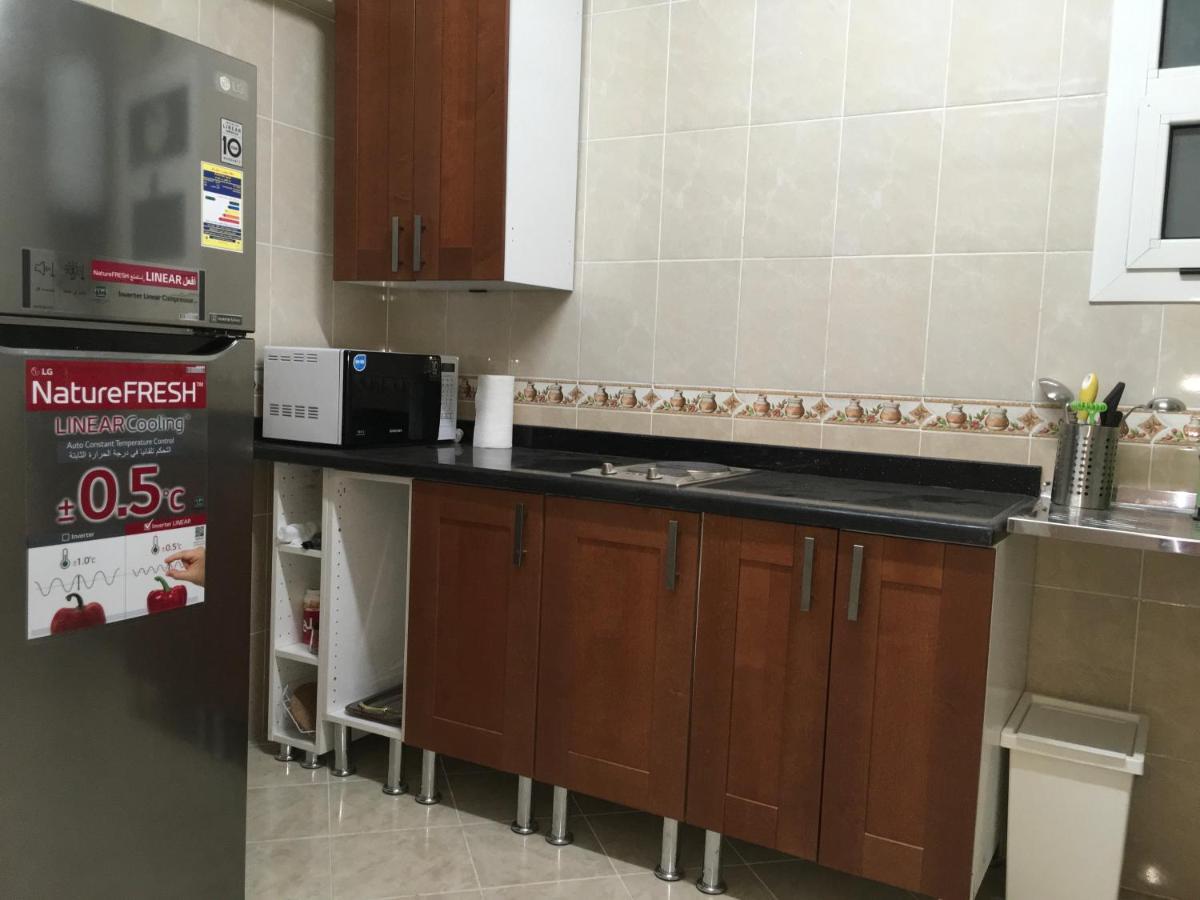 קהיר Al-Rehab Luxury Apartment Families Only מראה חיצוני תמונה